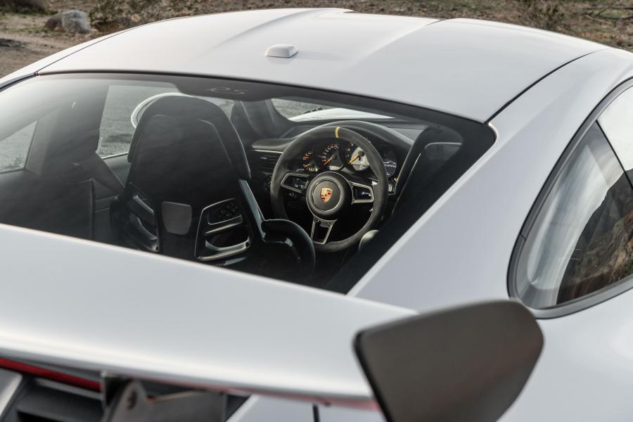 Детали экстерьера Porsche 911 GT3 RS (991) 2018 года  (NA) (фото 11 из 40)